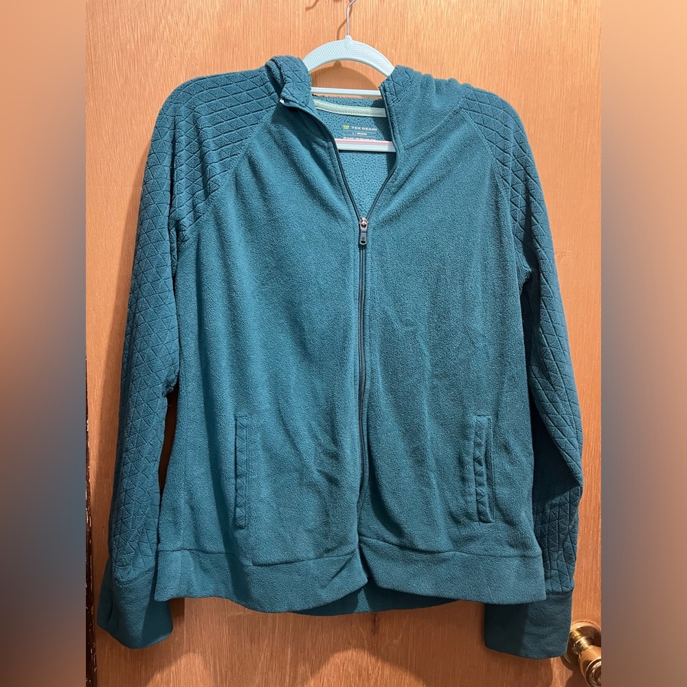 Tek Gear sz Large zip sweater